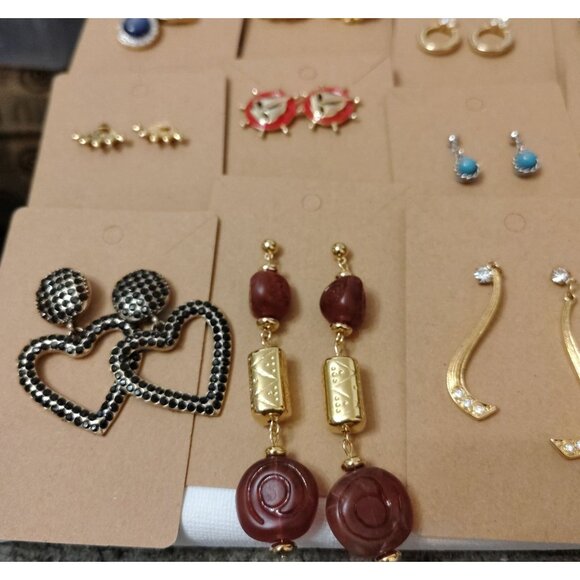 Bulk Lot Of 56 Vintage Earrings Mix Of Avon & Others - Picture 2 of 15